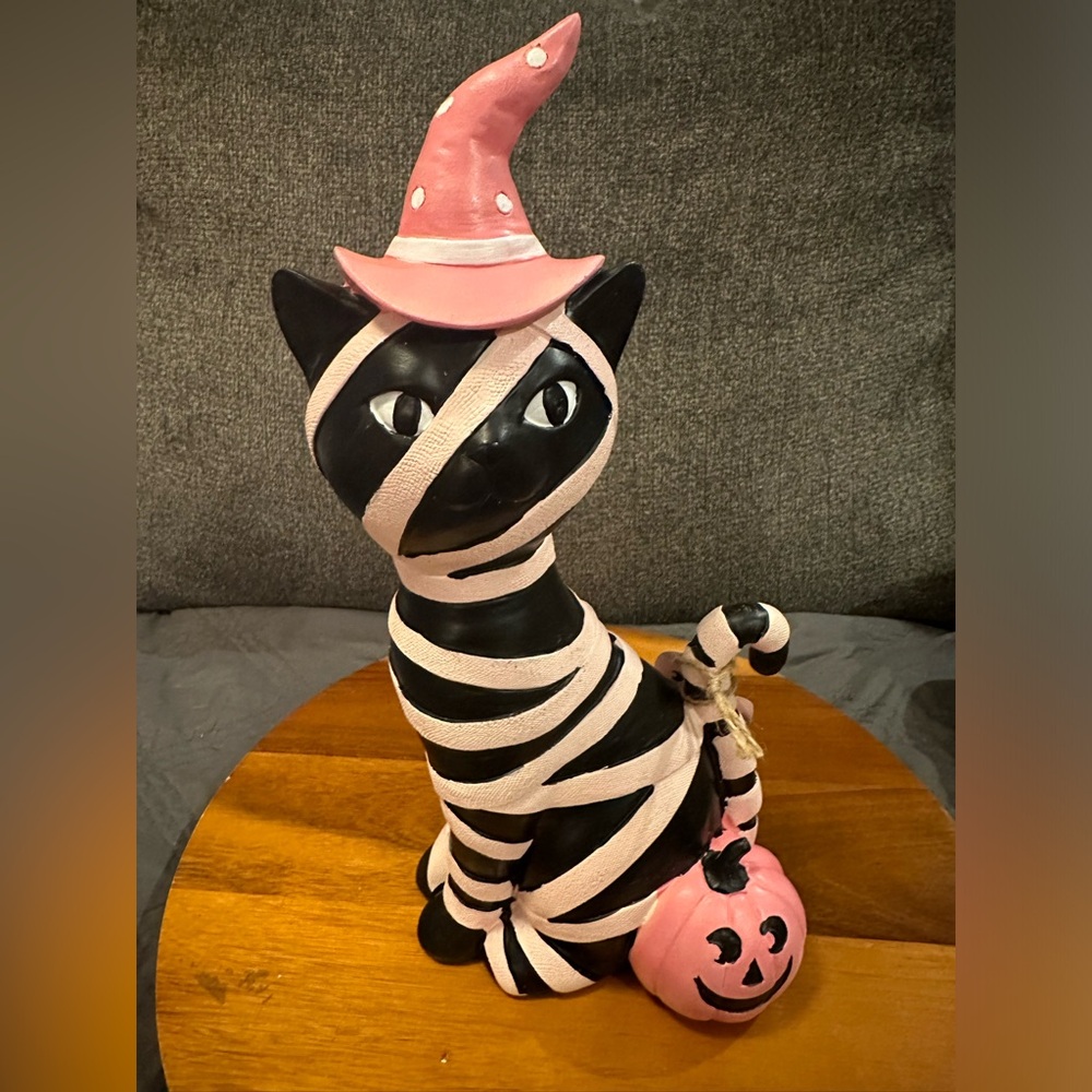 Goblin & Ghoul Halloween Black Cat Mummy Pink Witch Pumpkin Resin Figure NEW